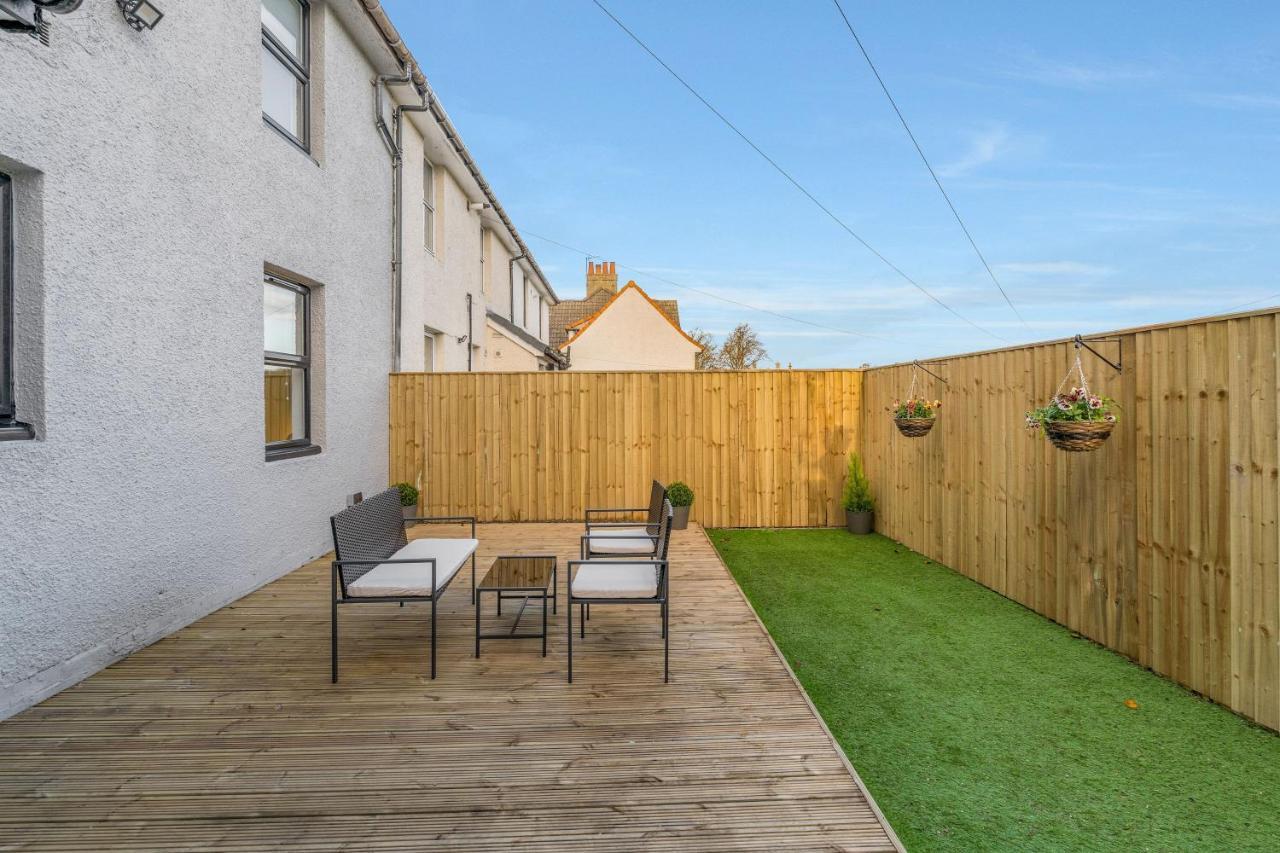 Parkside 2 Bedroom House Near Dunfermline & Edinburgh Bagian luar foto