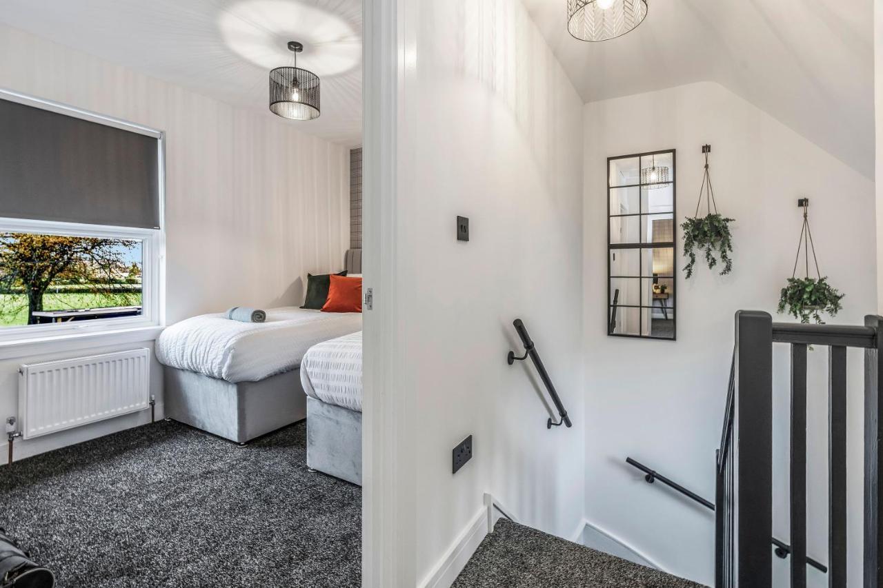 Parkside 2 Bedroom House Near Dunfermline & Edinburgh Bagian luar foto